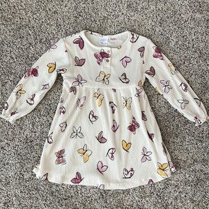 Zara toddler girl dress size 3-4 never worn